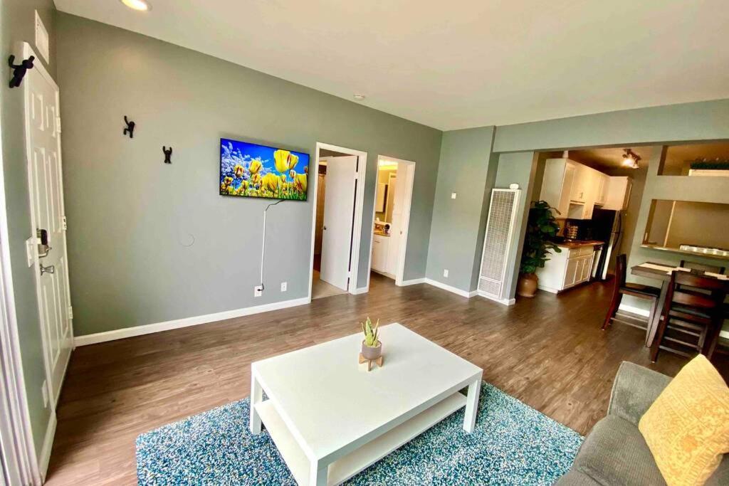 Centrally Located To All San Diego Has To Offer Exterior foto
